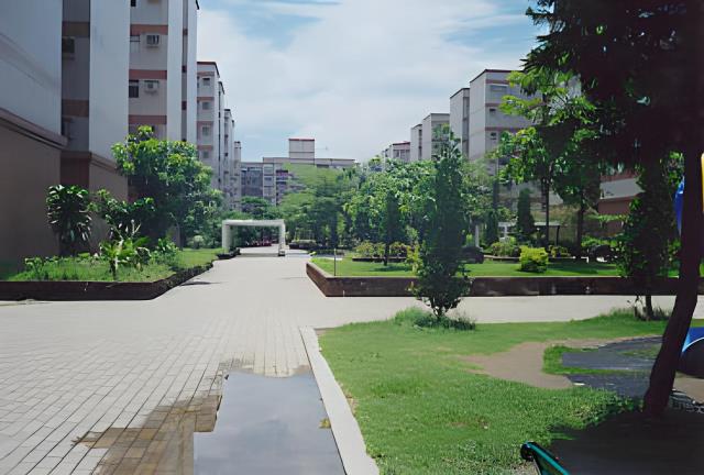 鳳山拍賣大樓-2